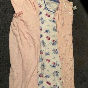 Lot of 3 women’s night dresses. Xl
